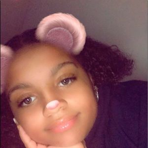 Meet your Posher, Lydia